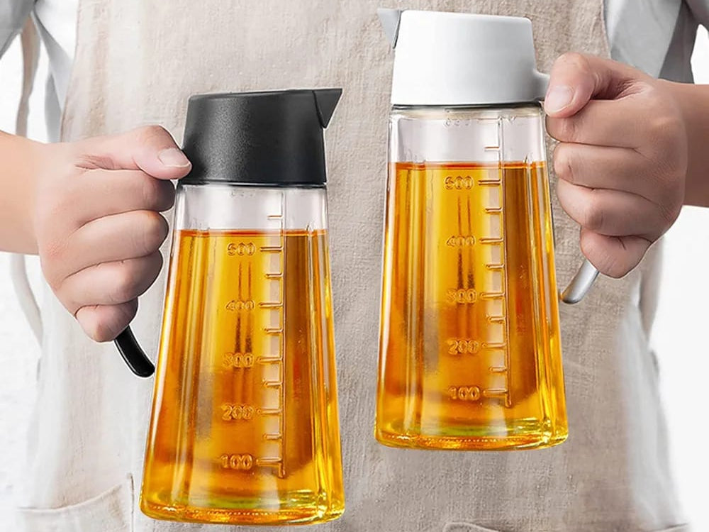 Automatic Flip-Cap Oil Dispenser – Glass Oil, Vinegar & Seasoning Dispenser